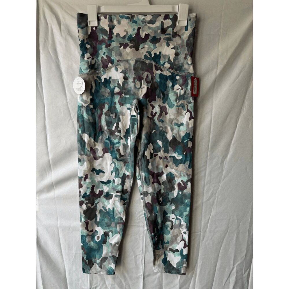 Spanx Active Printed 7/8 Legging in Painted Camo Multi Size Large